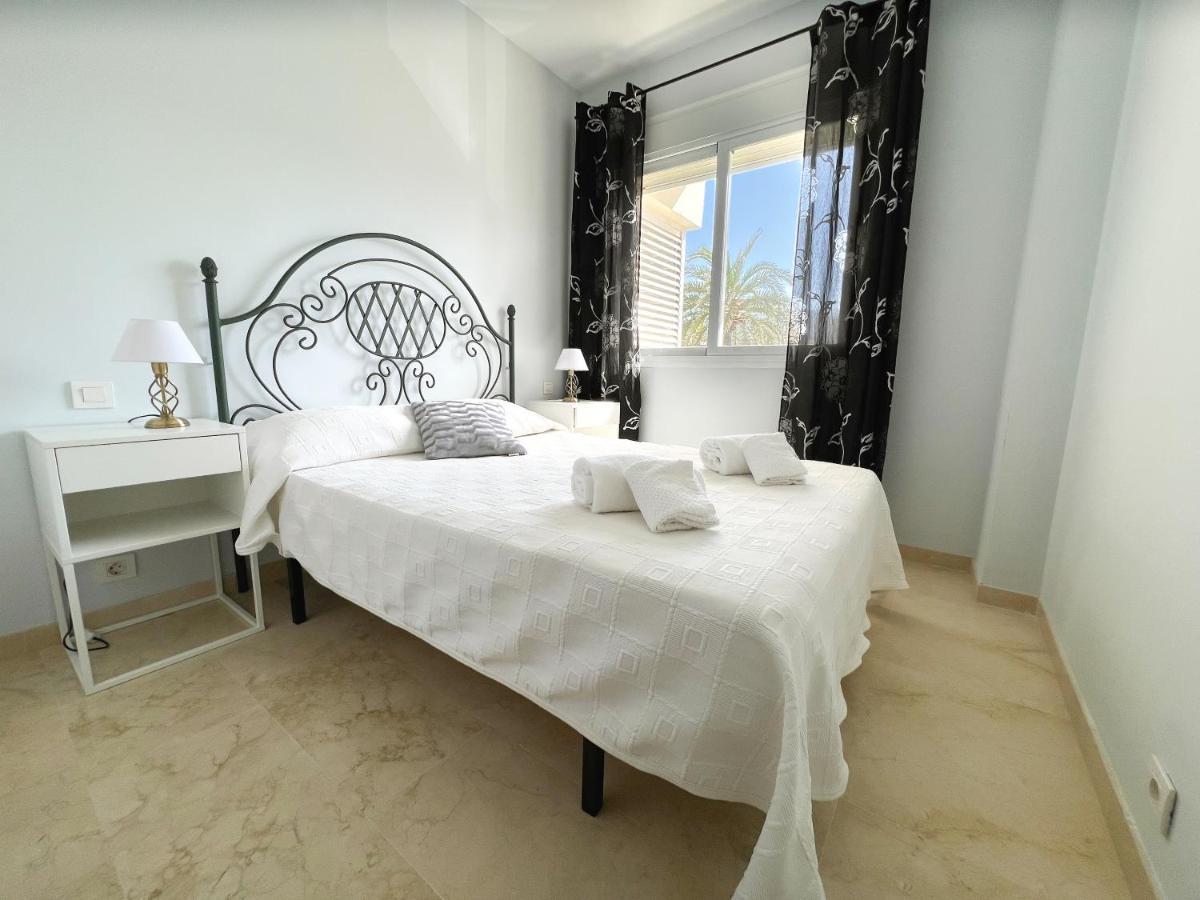 3 Bed Las Petunias, San Pedro Marbella Dış mekan fotoğraf